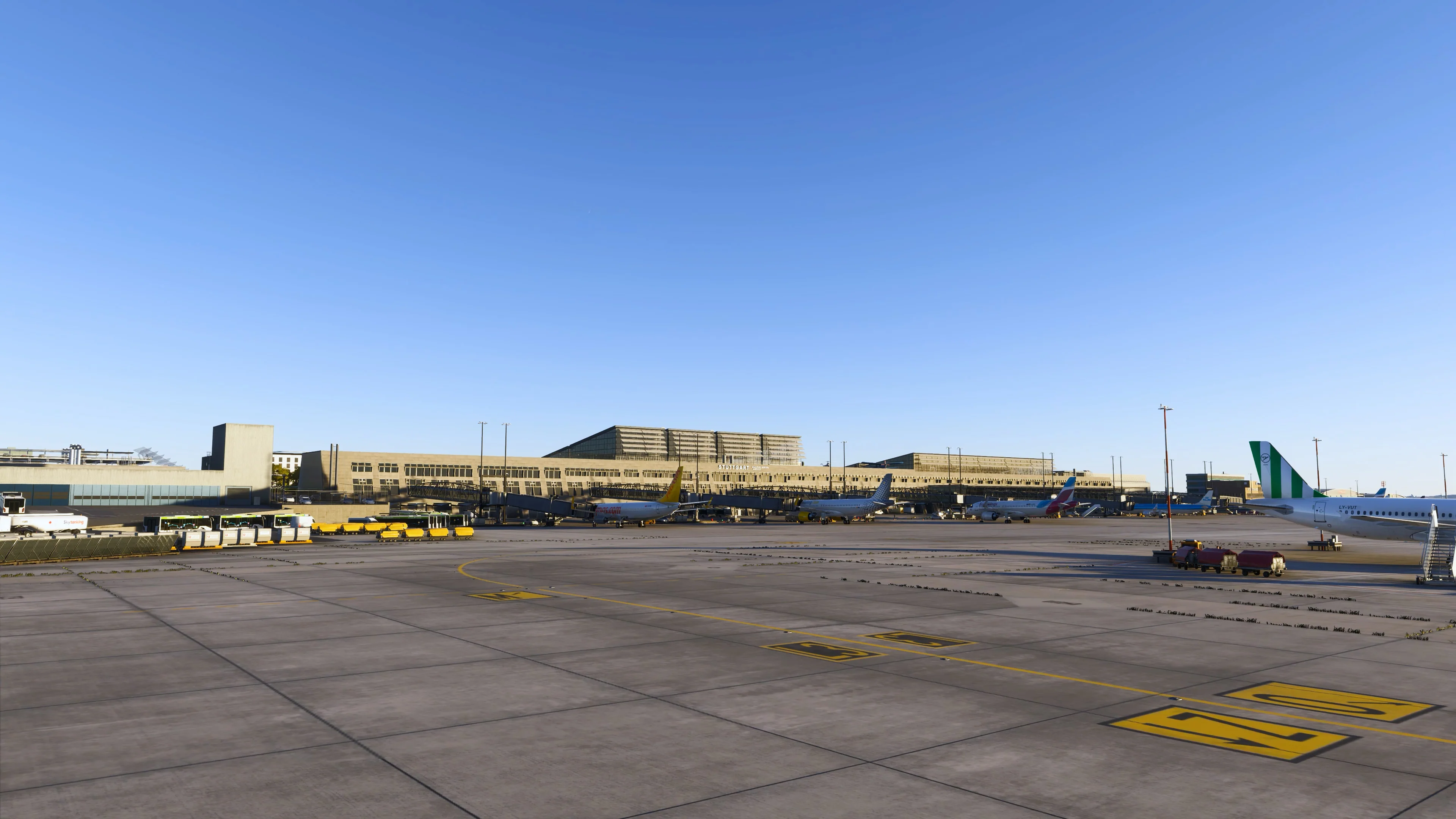EDDS - Stuttgart Airport MSFS24 - Image 77